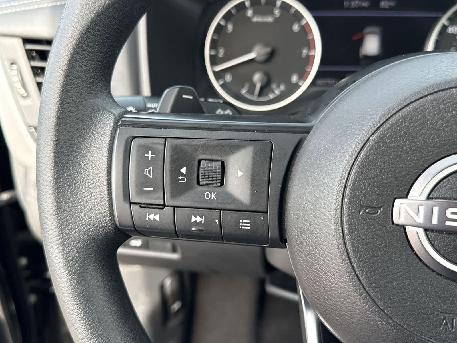 Thumbnail: 2024 Nissan Rogue - 27