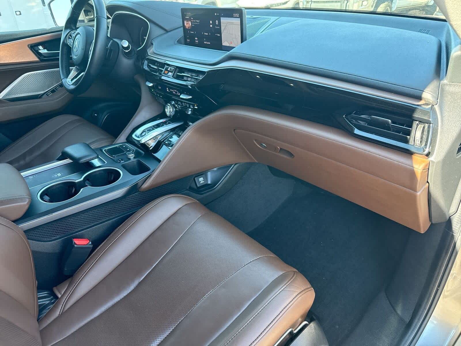 Thumbnail: 2022 Acura MDX - 11