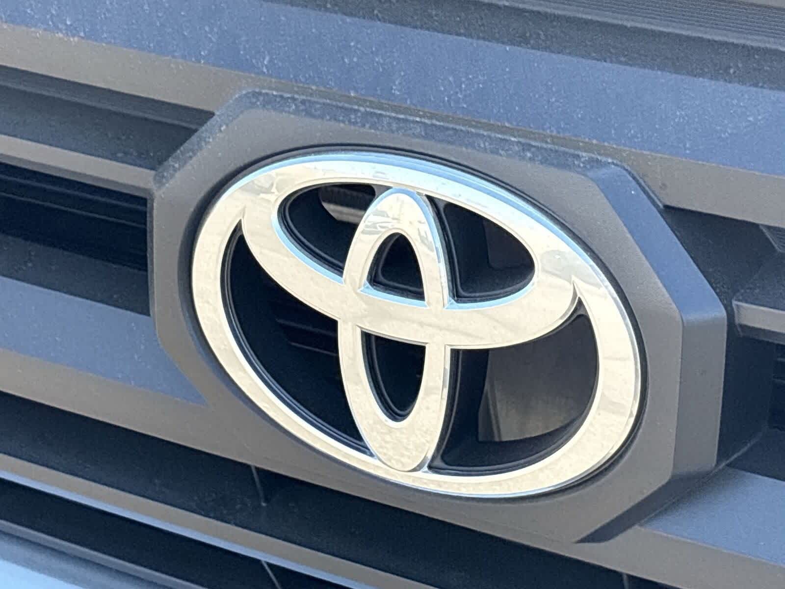 Thumbnail: 2025 Toyota Tacoma - 33