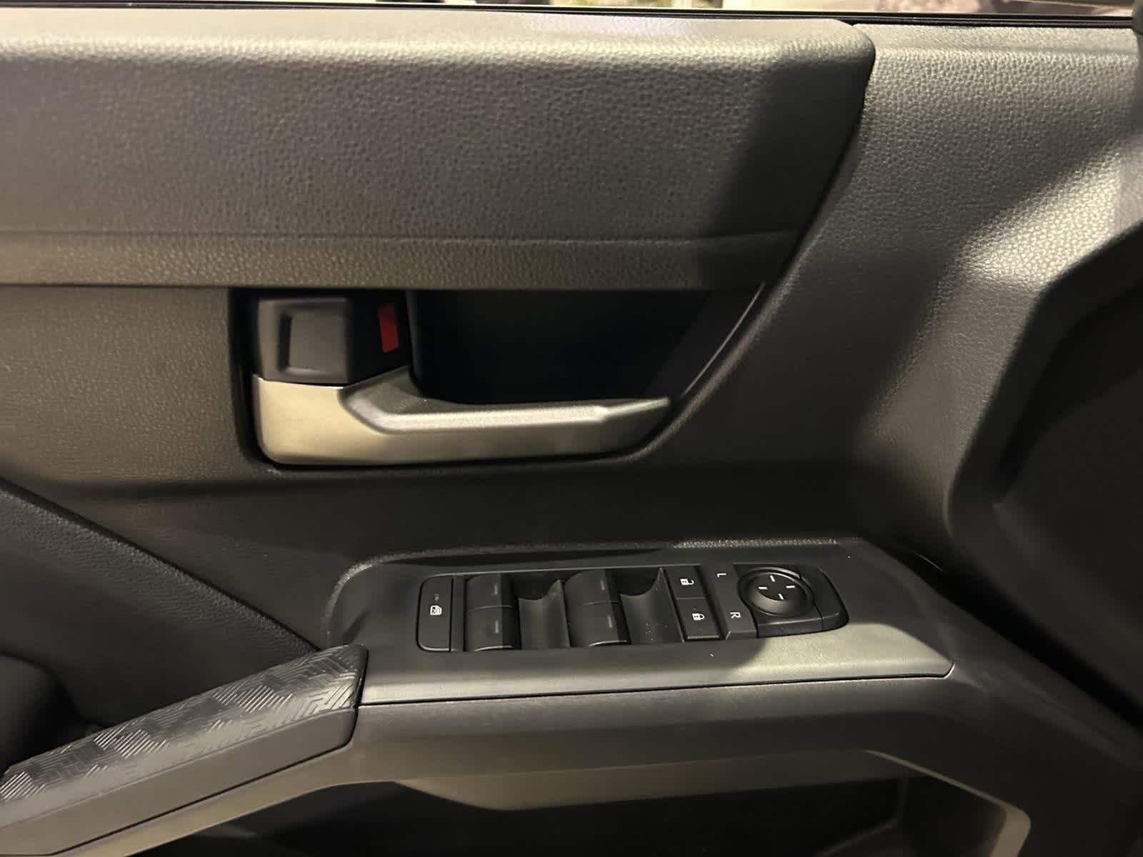 Thumbnail: 2025 Toyota Tacoma - 19