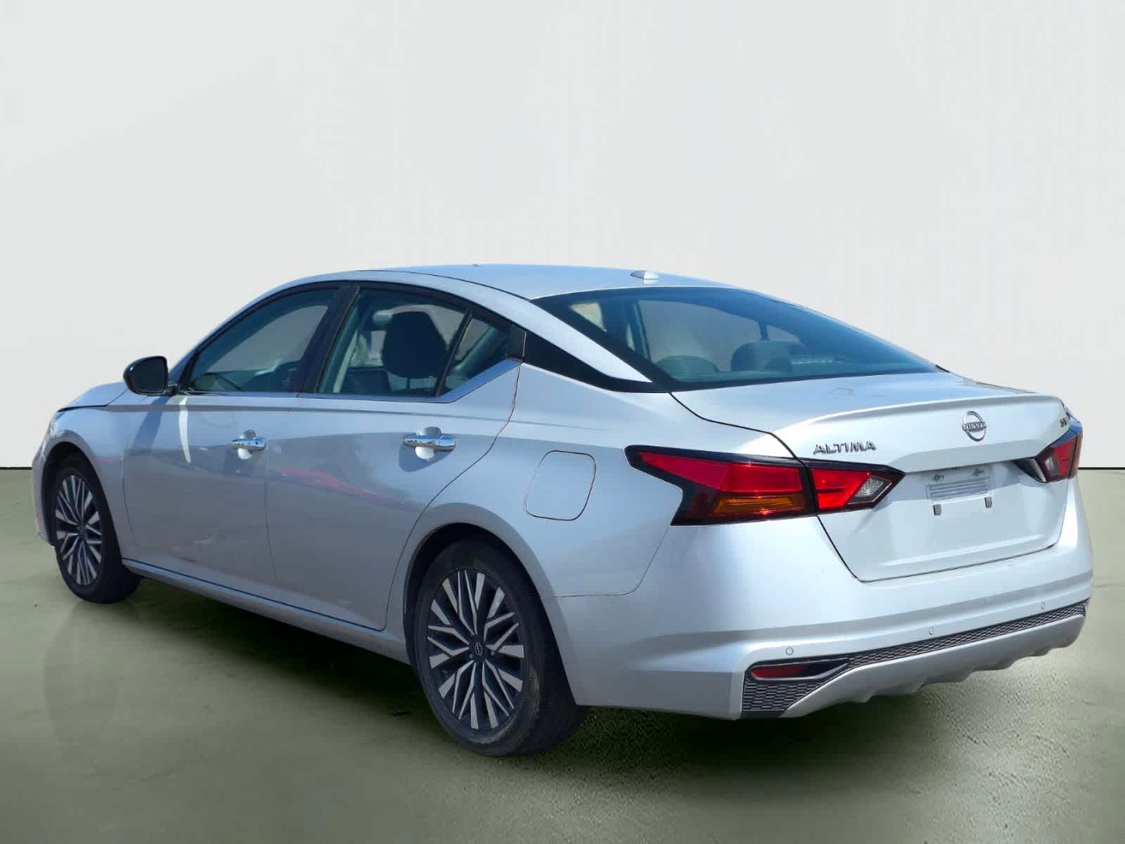 Thumbnail: 2024 Nissan Altima - 4