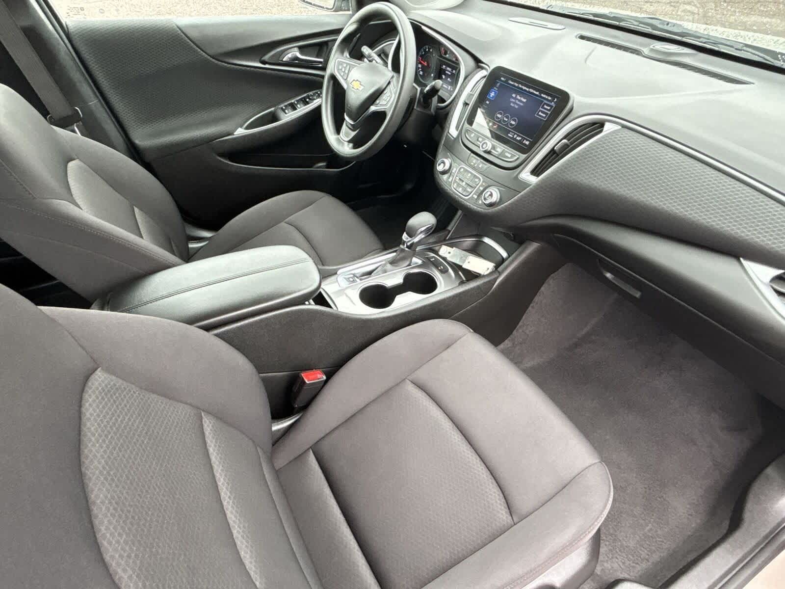 Thumbnail: 2025 Chevrolet Malibu - 16