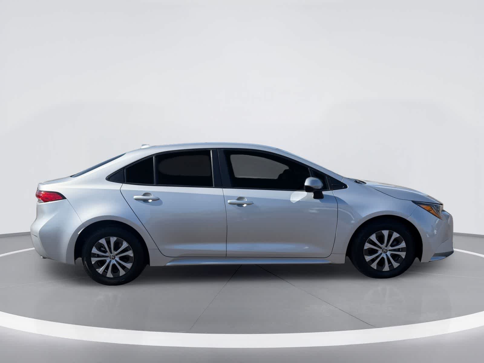 Thumbnail: 2022 Toyota Corolla - 7