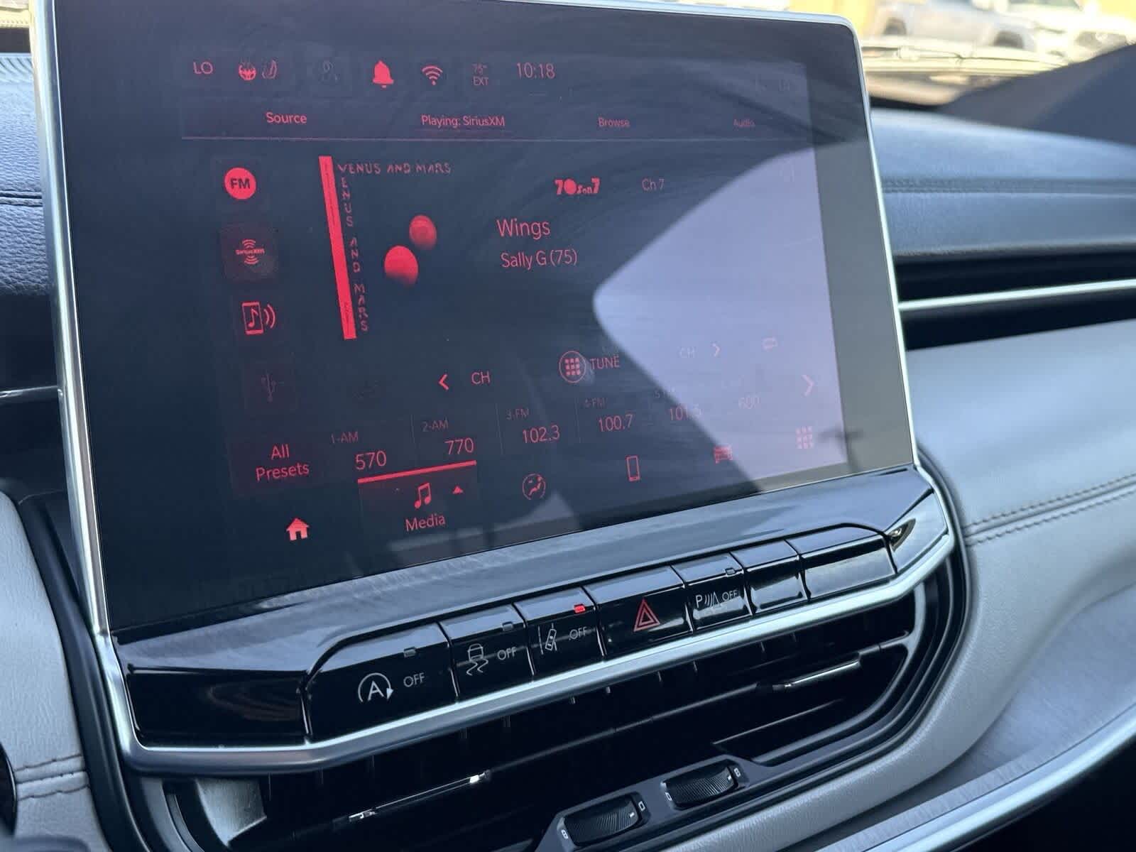 Thumbnail: 2025 Jeep Compass - 21