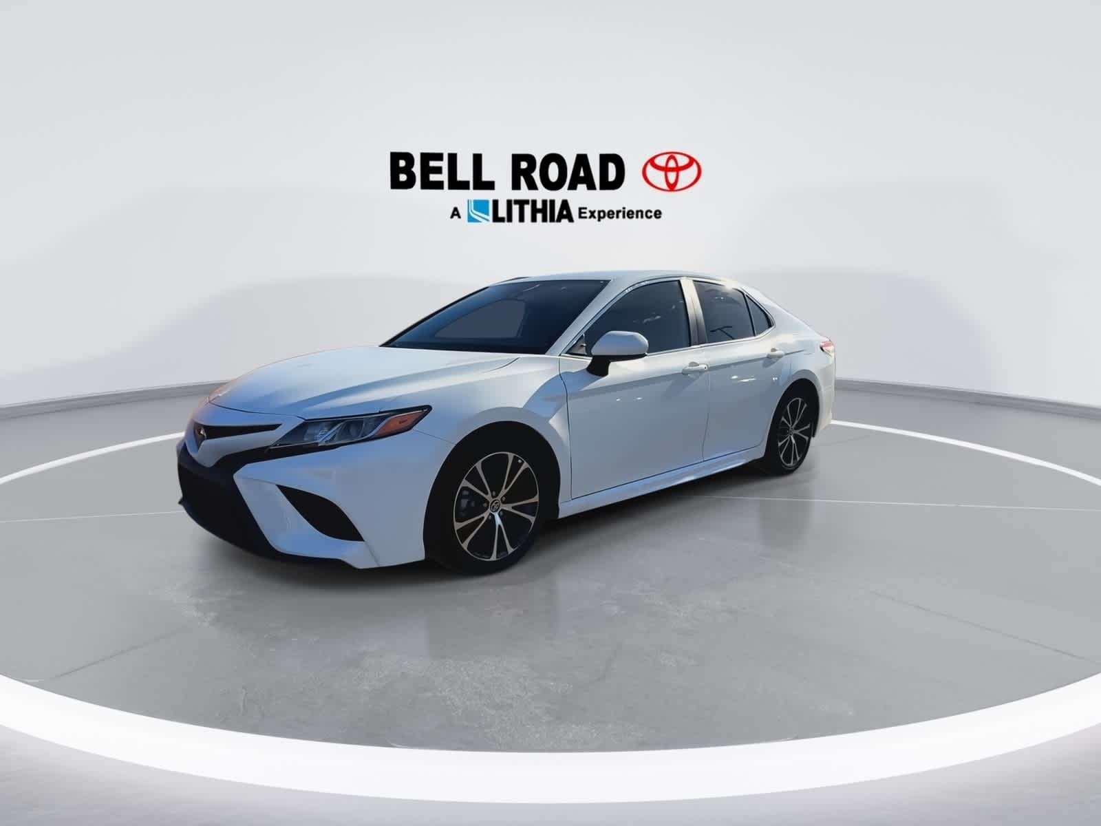 Thumbnail: 2020 Toyota Camry - 4