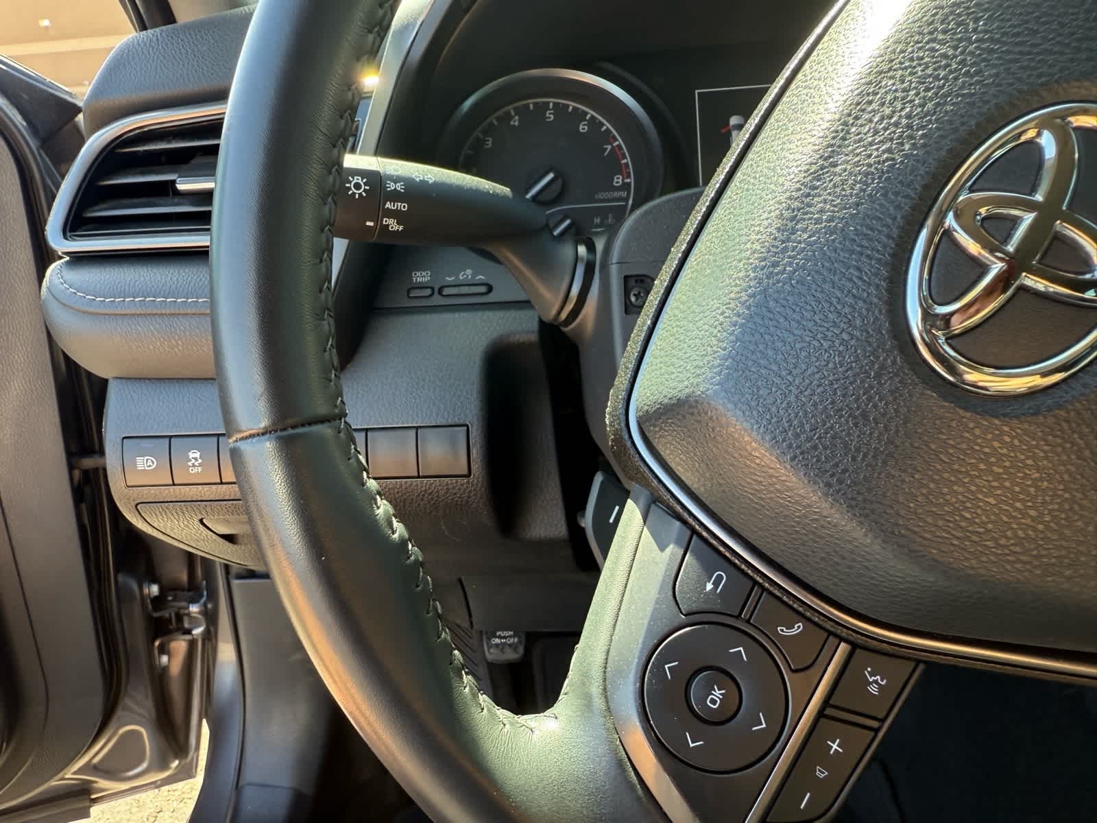 Thumbnail: 2023 Toyota Camry - 13