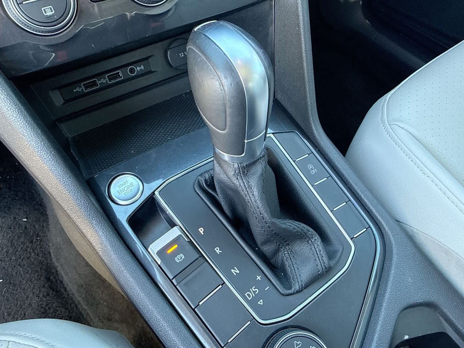 Thumbnail: 2019 Volkswagen Tiguan - 24