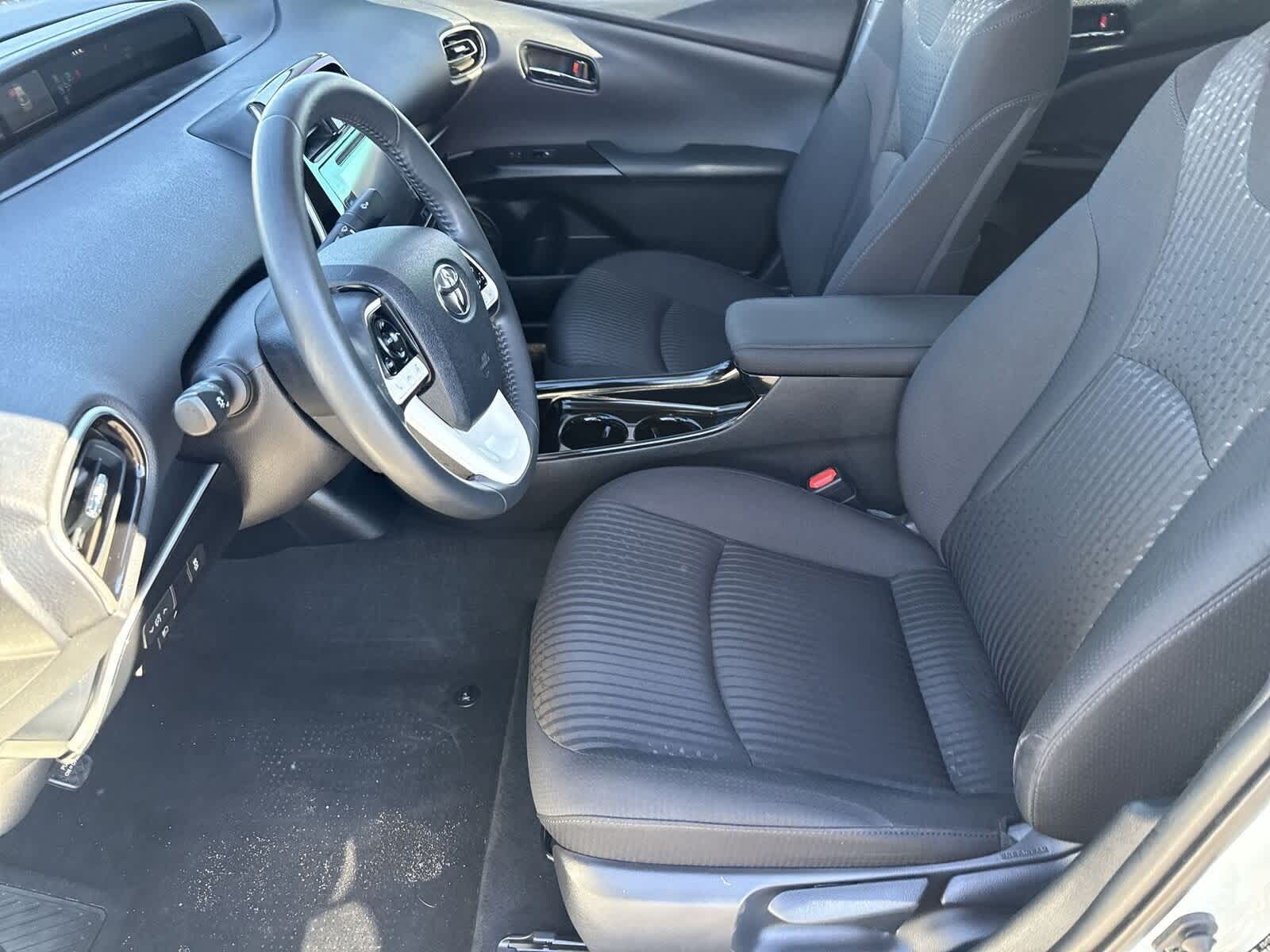 Thumbnail: 2017 Toyota Prius Prime - 17