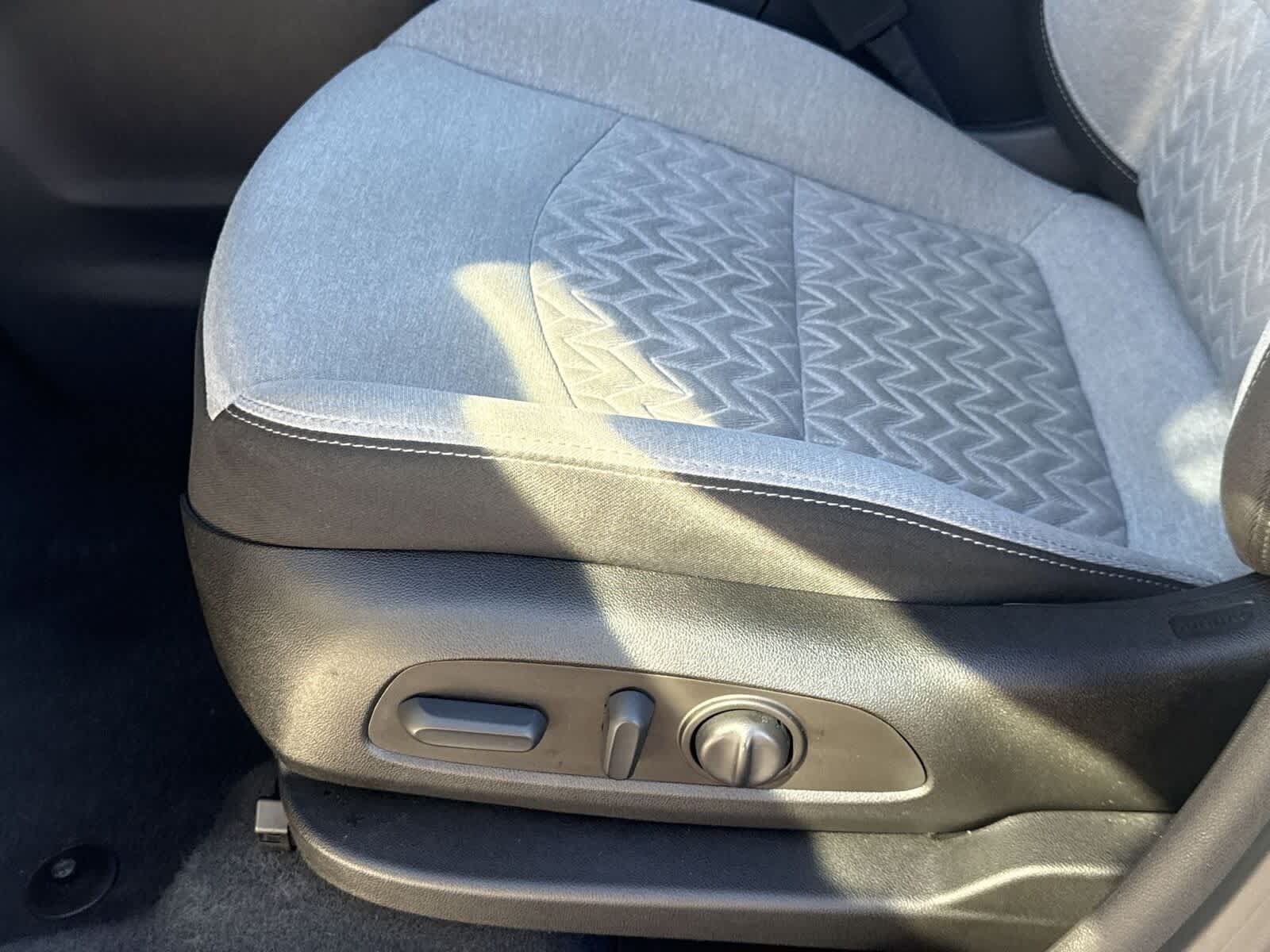 Thumbnail: 2022 Chevrolet Equinox - 18