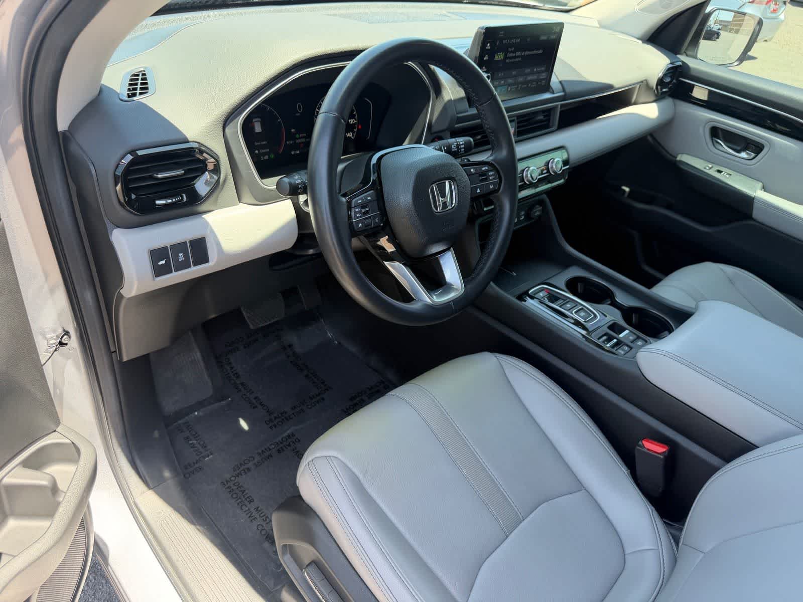 Thumbnail: 2024 Honda Pilot - 12