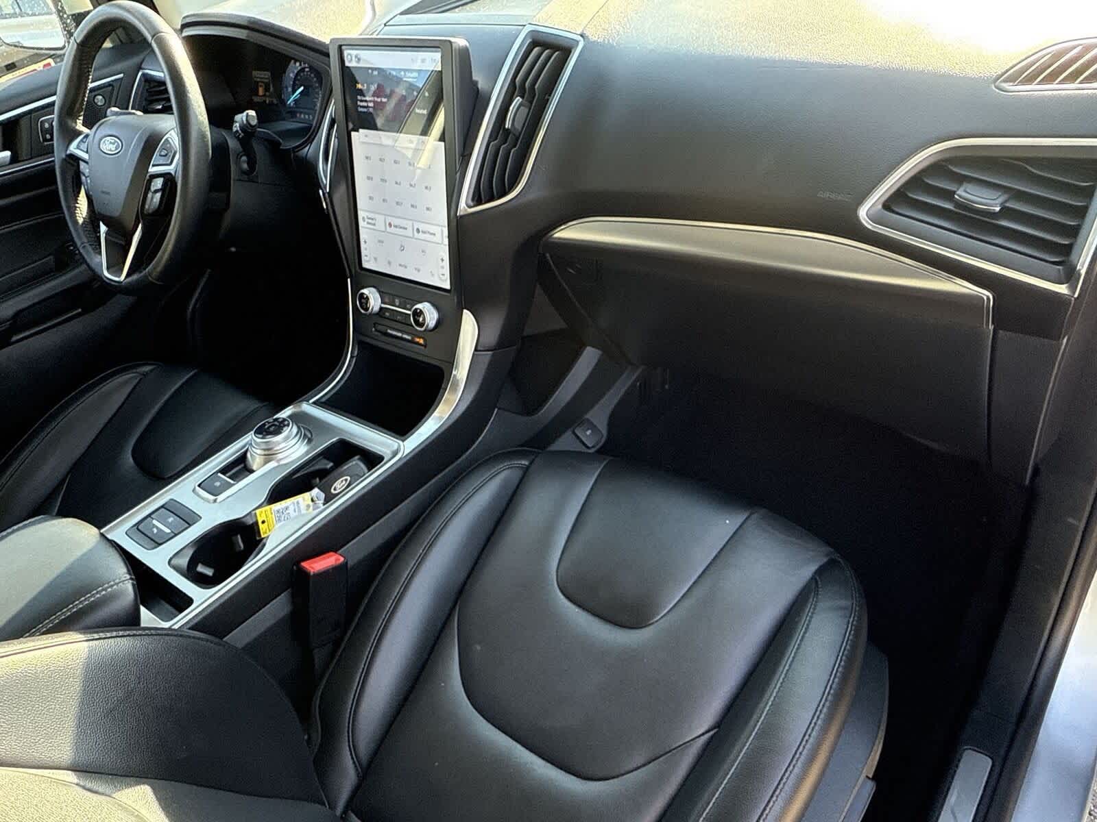 Thumbnail: 2022 Ford Edge - 11