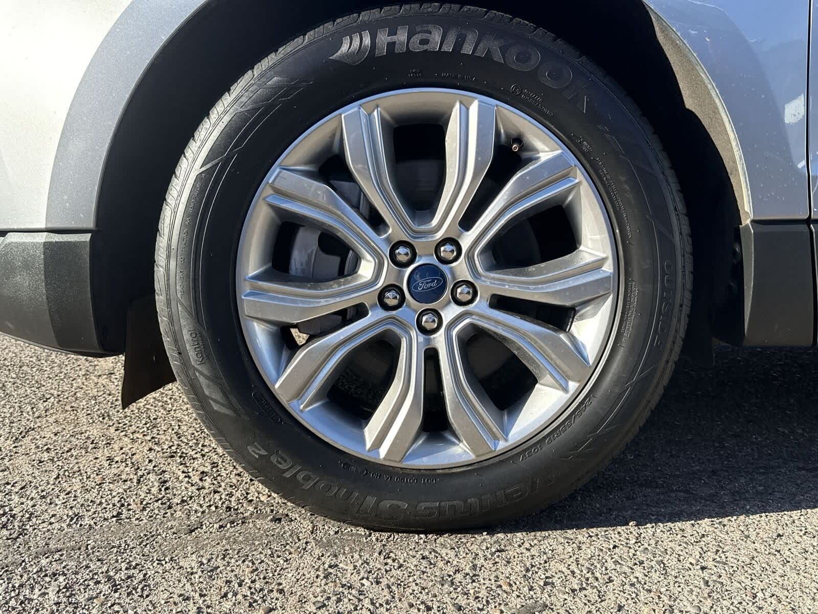 Thumbnail: 2022 Ford Edge - 10