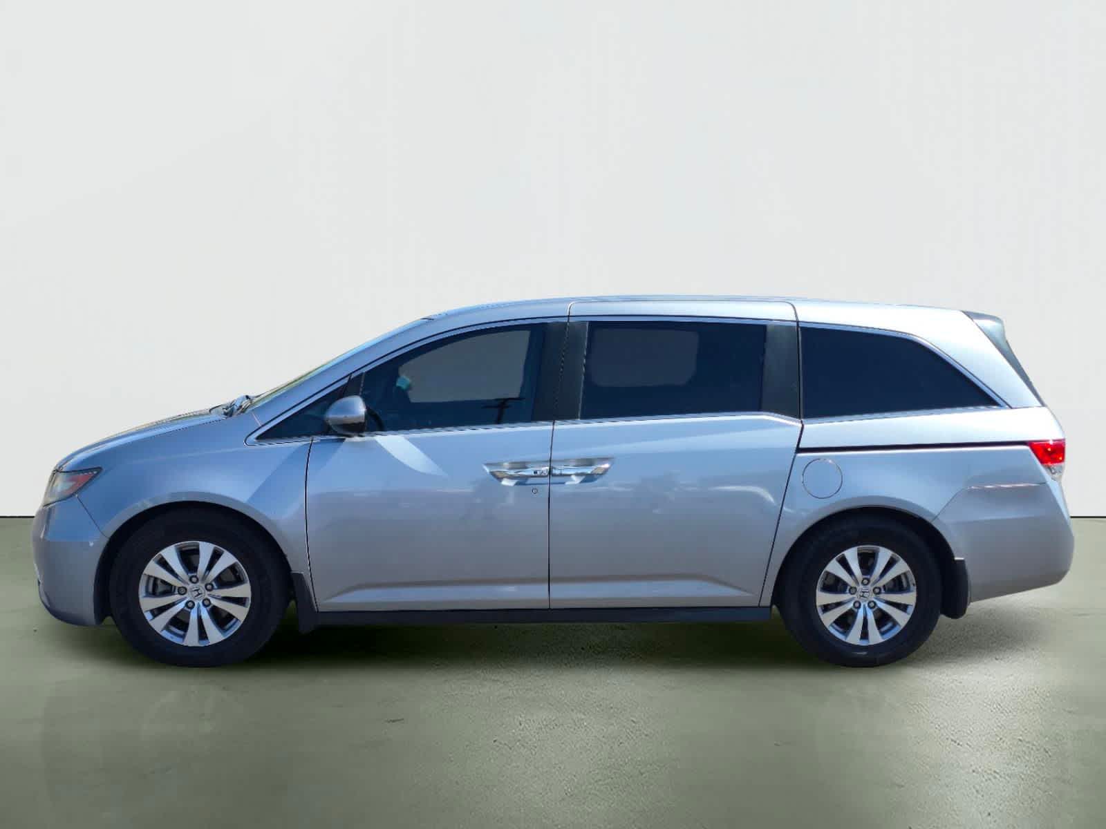 Thumbnail: 2016 Honda Odyssey - 9