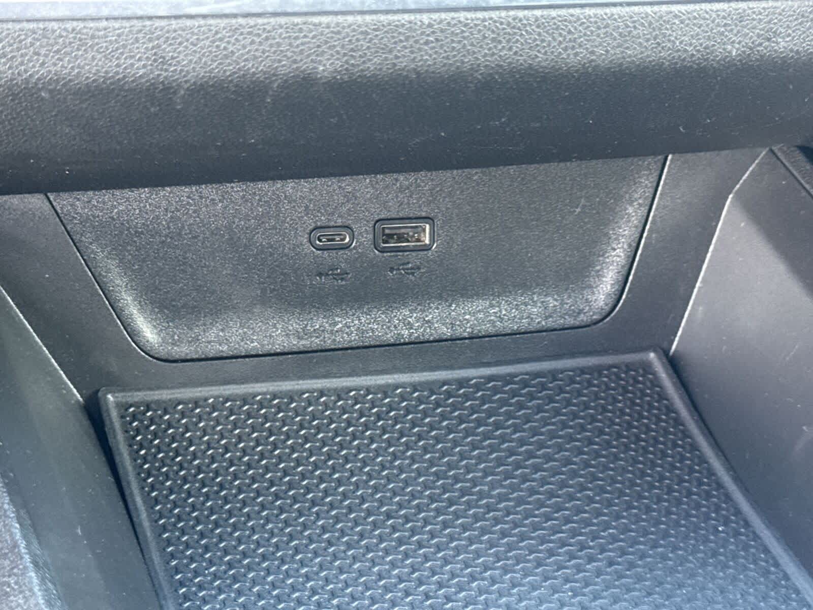 Thumbnail: 2025 Chevrolet Equinox - 24