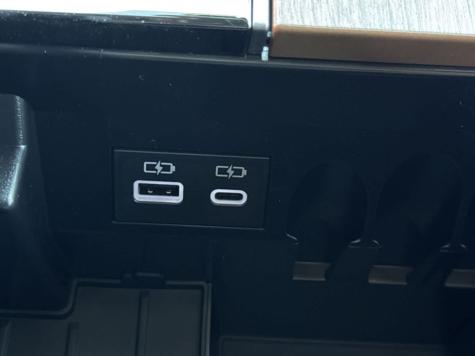 Thumbnail: 2026 Toyota Tundra - 23