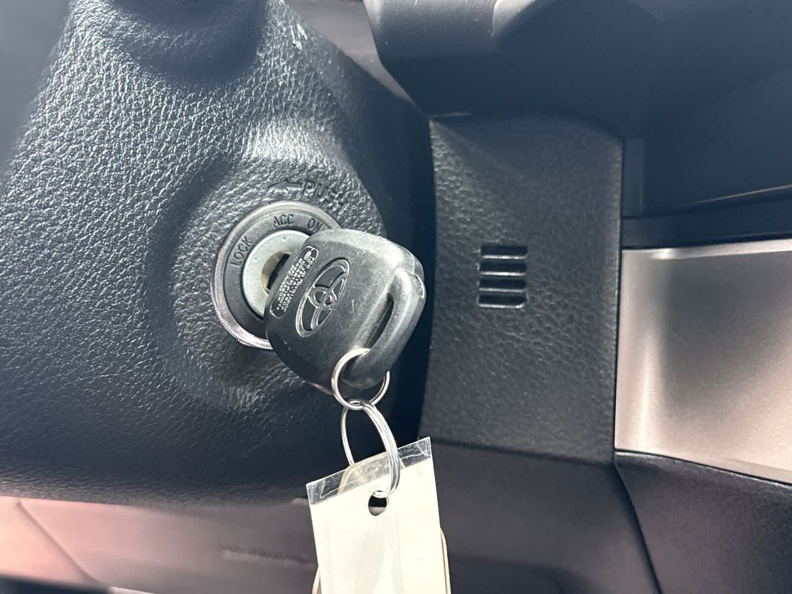 2023 Toyota Tacoma SR 26