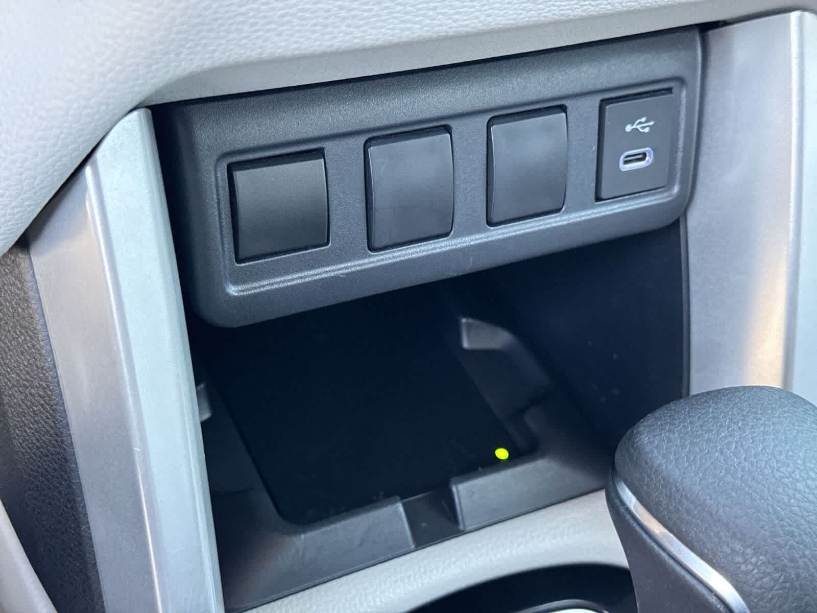 Thumbnail: 2024 Toyota Corolla Cross - 24