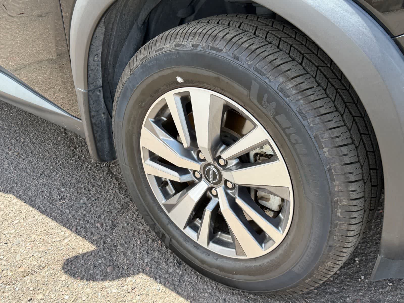 Thumbnail: 2022 Nissan Pathfinder - 7