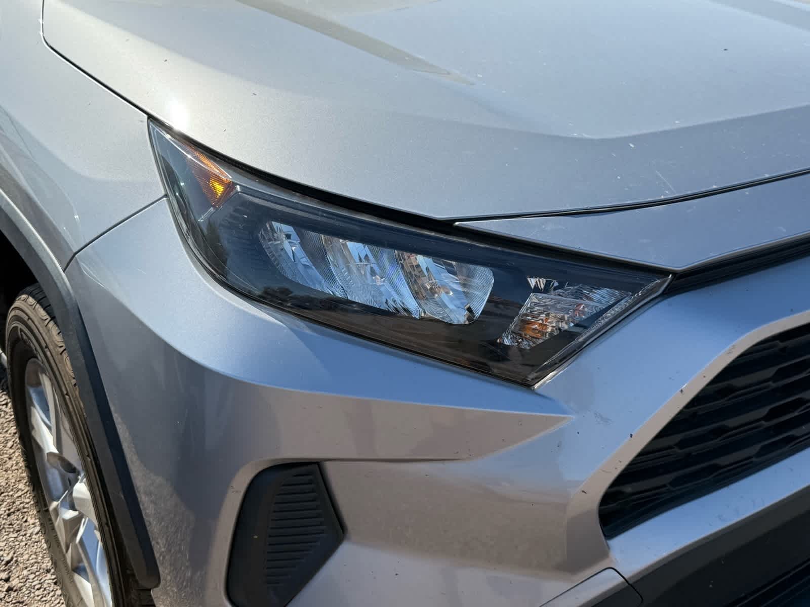 Thumbnail: 2020 Toyota RAV4 - 18
