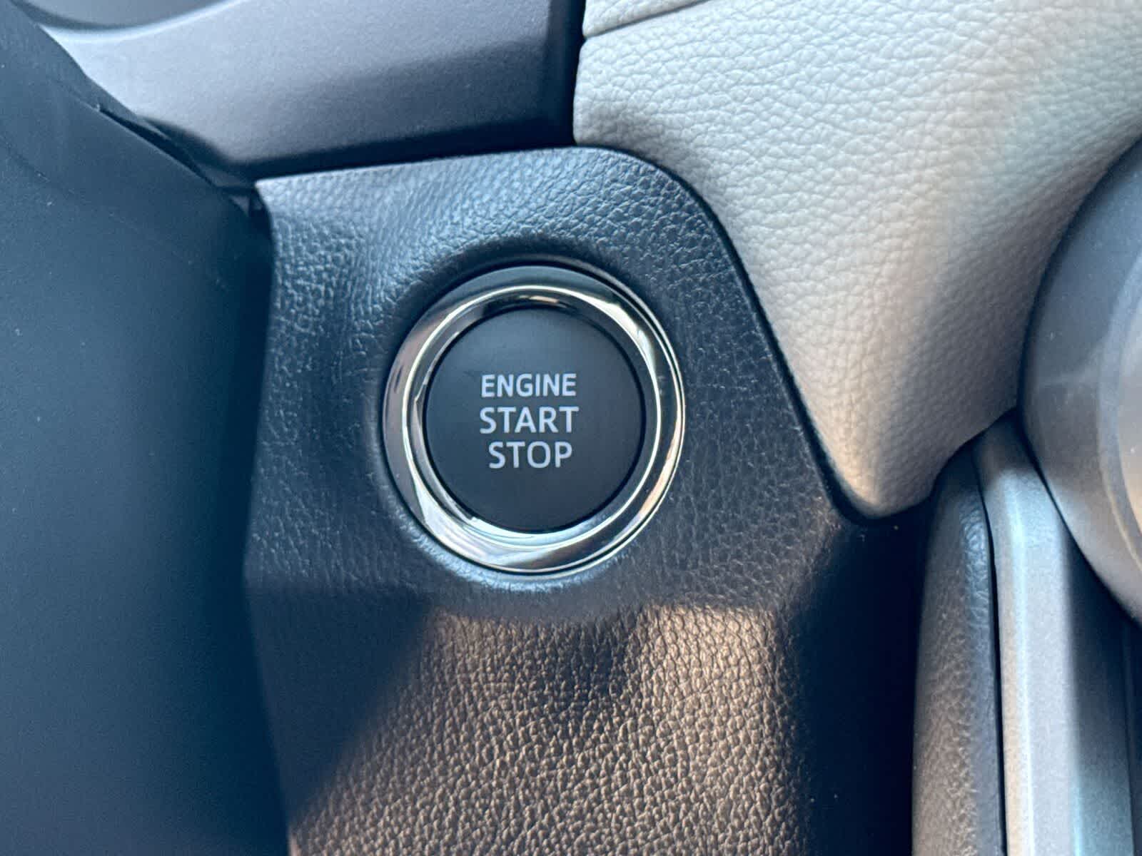 Thumbnail: 2025 Toyota RAV4 - 25