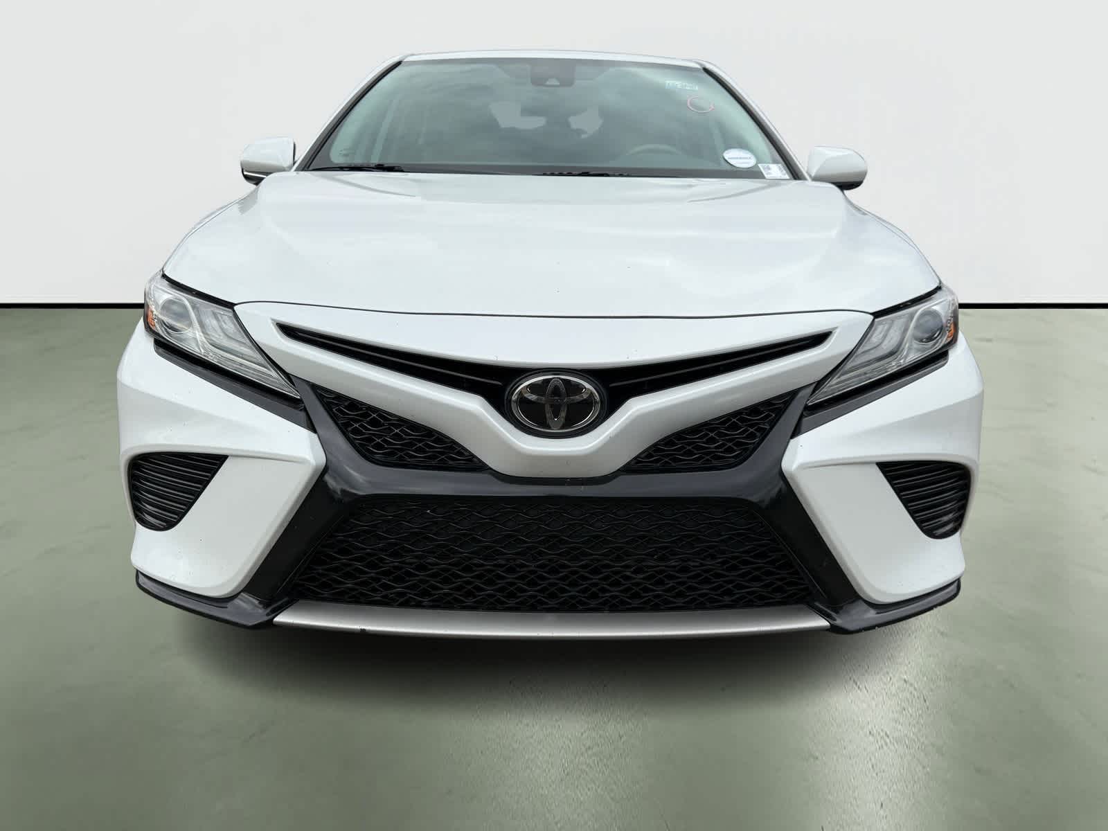 Thumbnail: 2019 Toyota Camry - 5