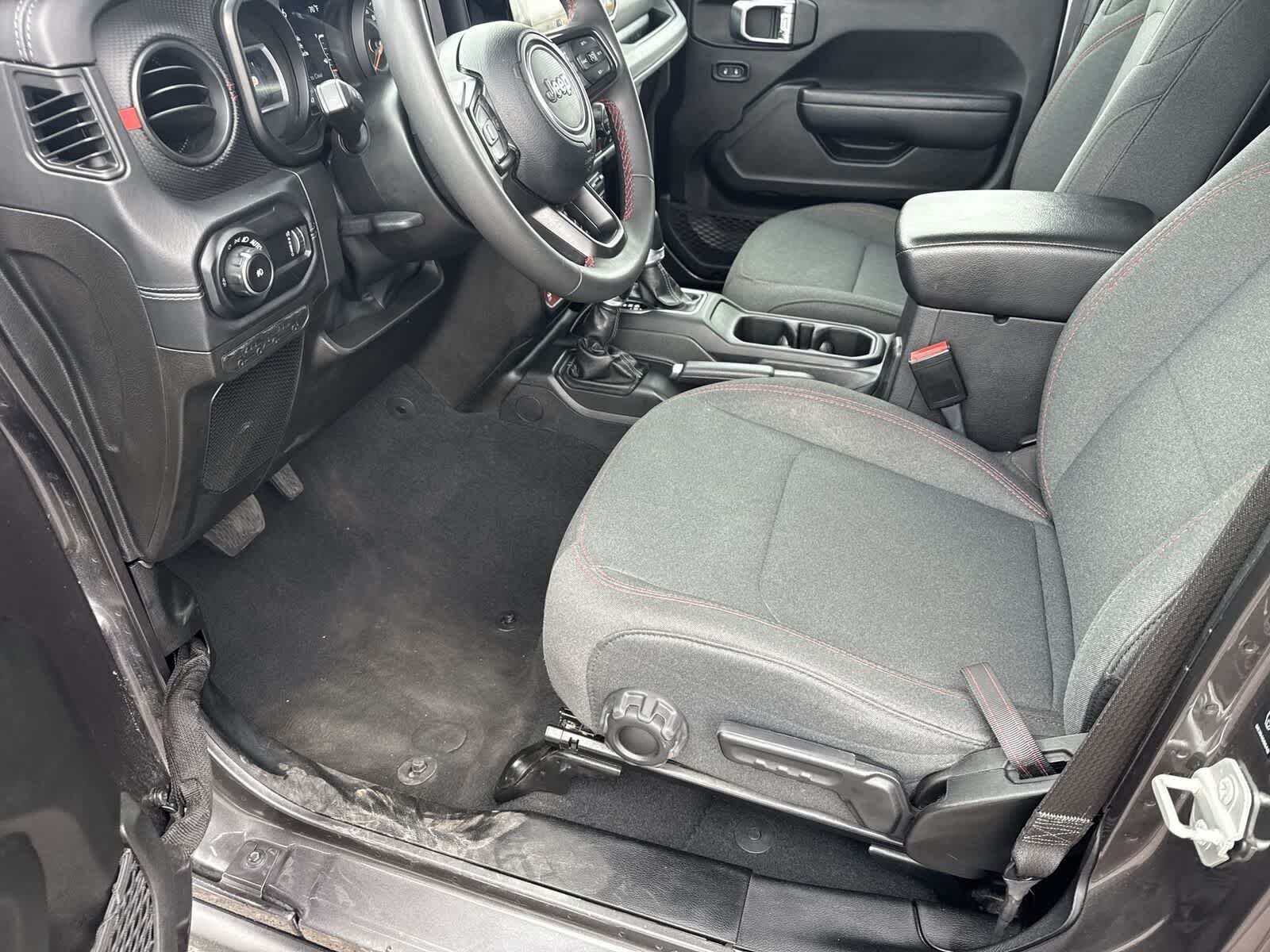 Thumbnail: 2024 Jeep Wrangler - 17