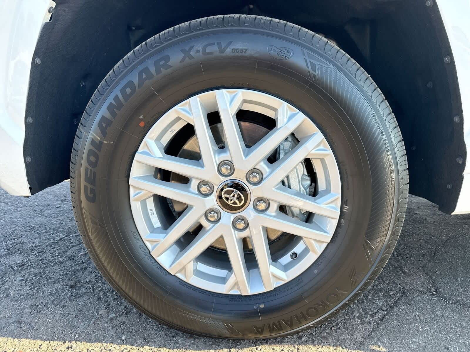 Thumbnail: 2025 Toyota Tundra - 10