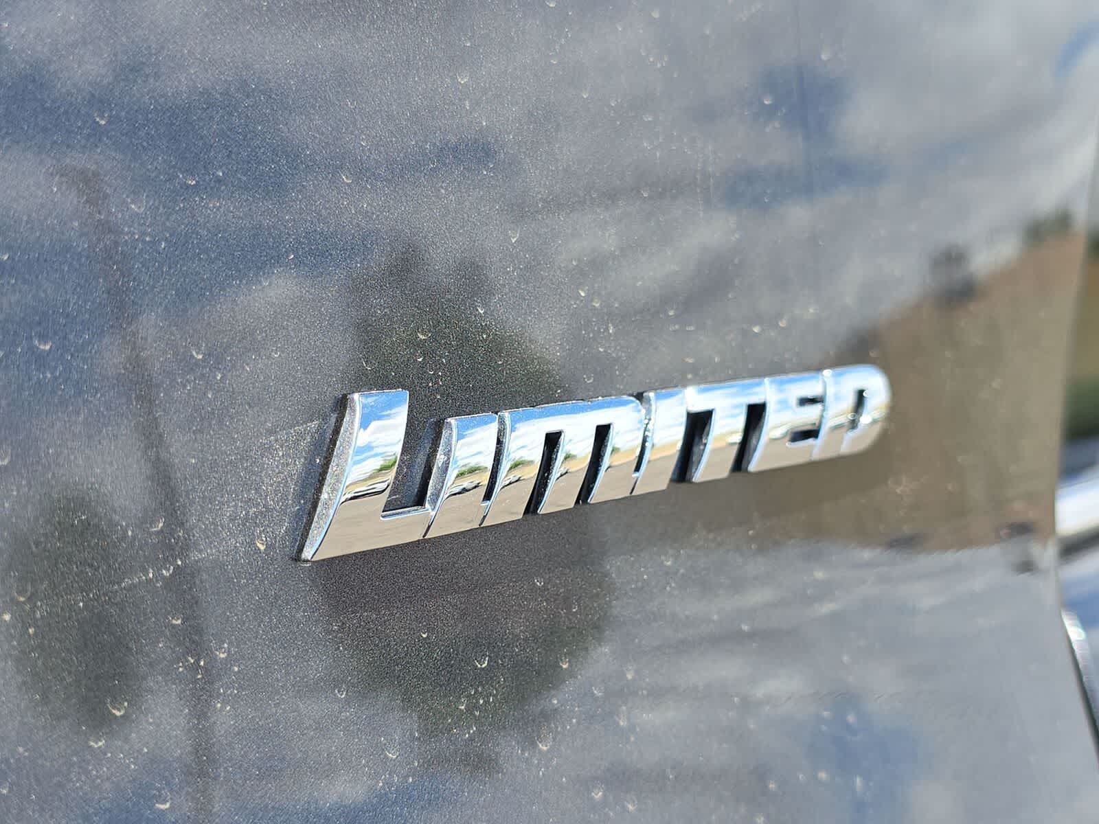 Thumbnail: 2023 Toyota 4Runner - 32