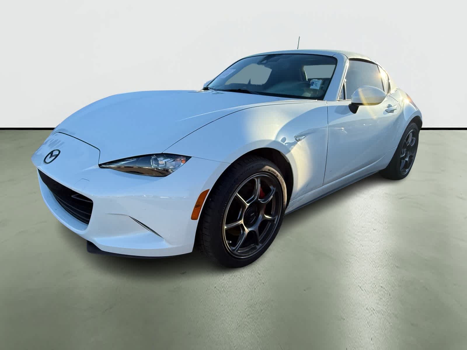 Thumbnail: 2019 Mazda MX-5 Miata - 2