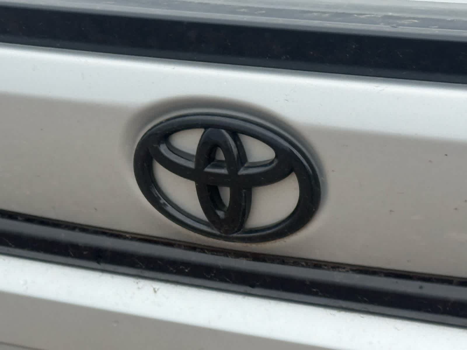 Thumbnail: 2021 Toyota Corolla - 16