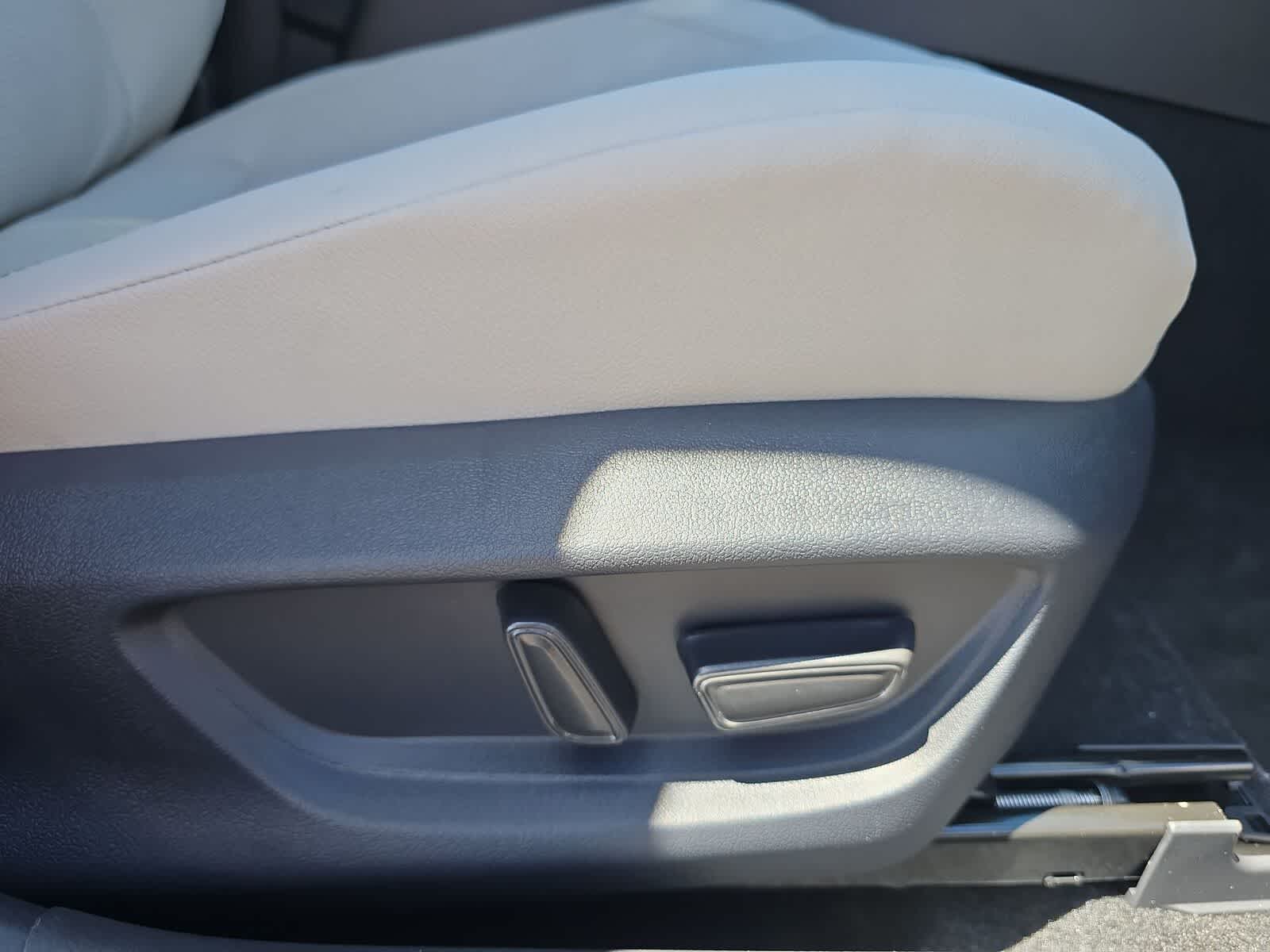 Thumbnail: 2026 Toyota Camry - 12