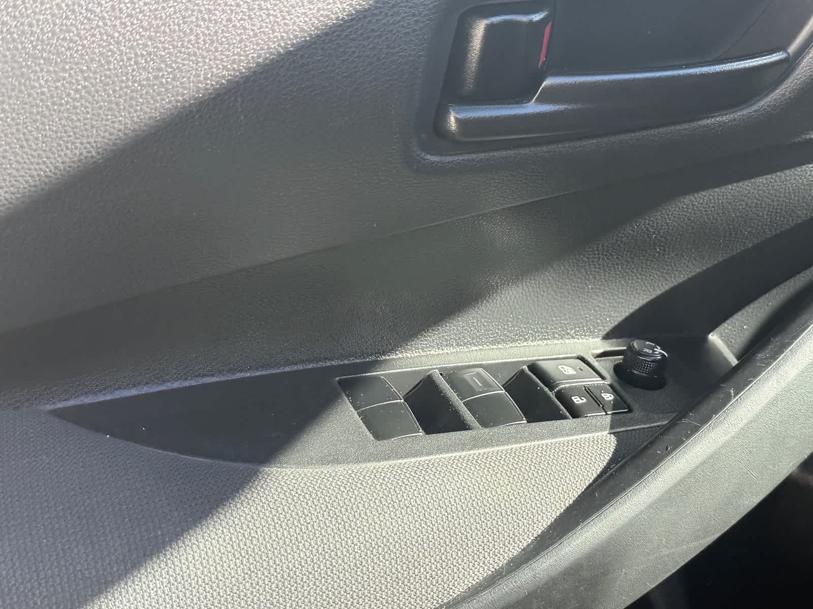 Thumbnail: 2022 Toyota Corolla - 13