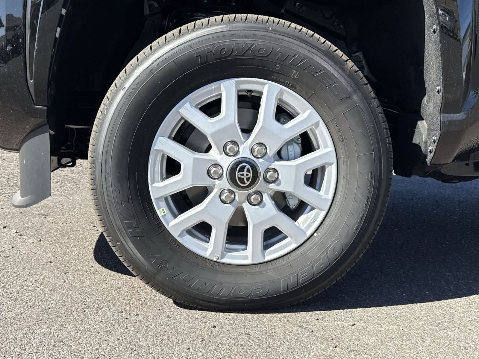 Thumbnail: 2025 Toyota Tacoma - 10