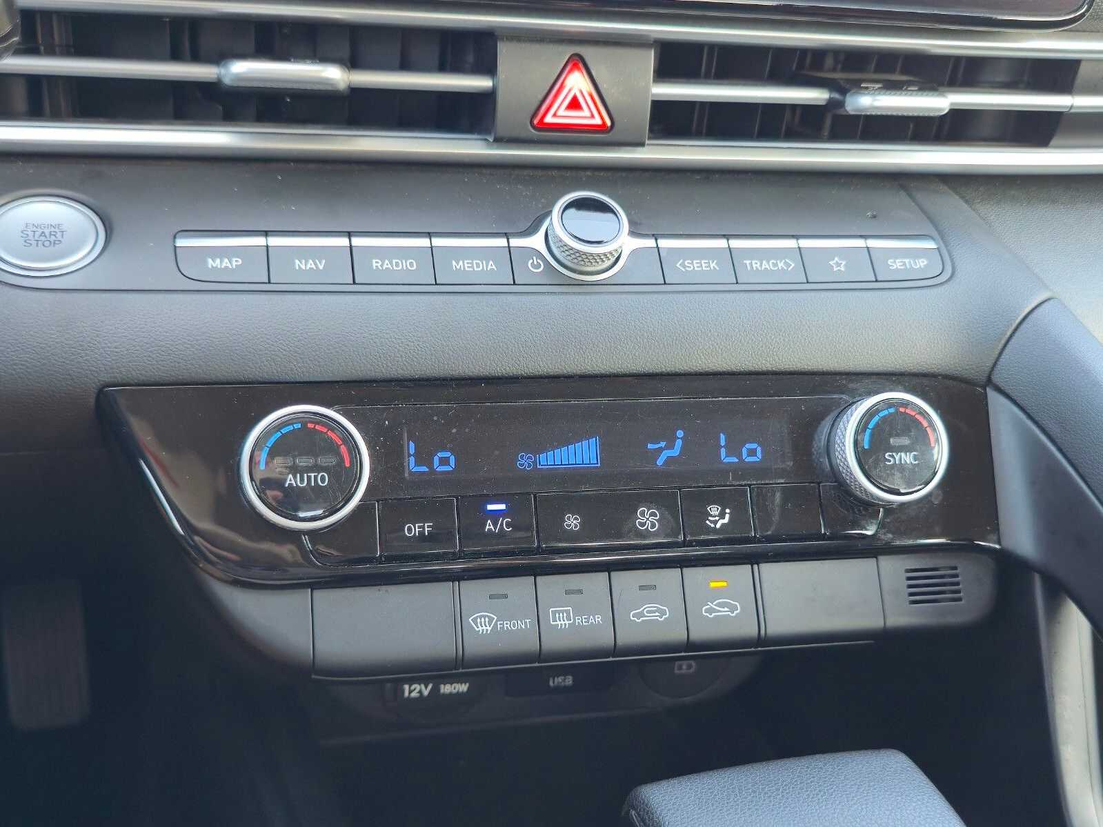 Thumbnail: 2024 Hyundai Elantra - 21