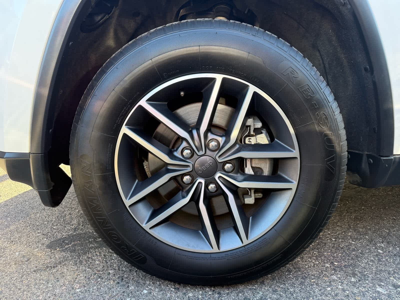 Thumbnail: 2022 Jeep Grand Cherokee - 6