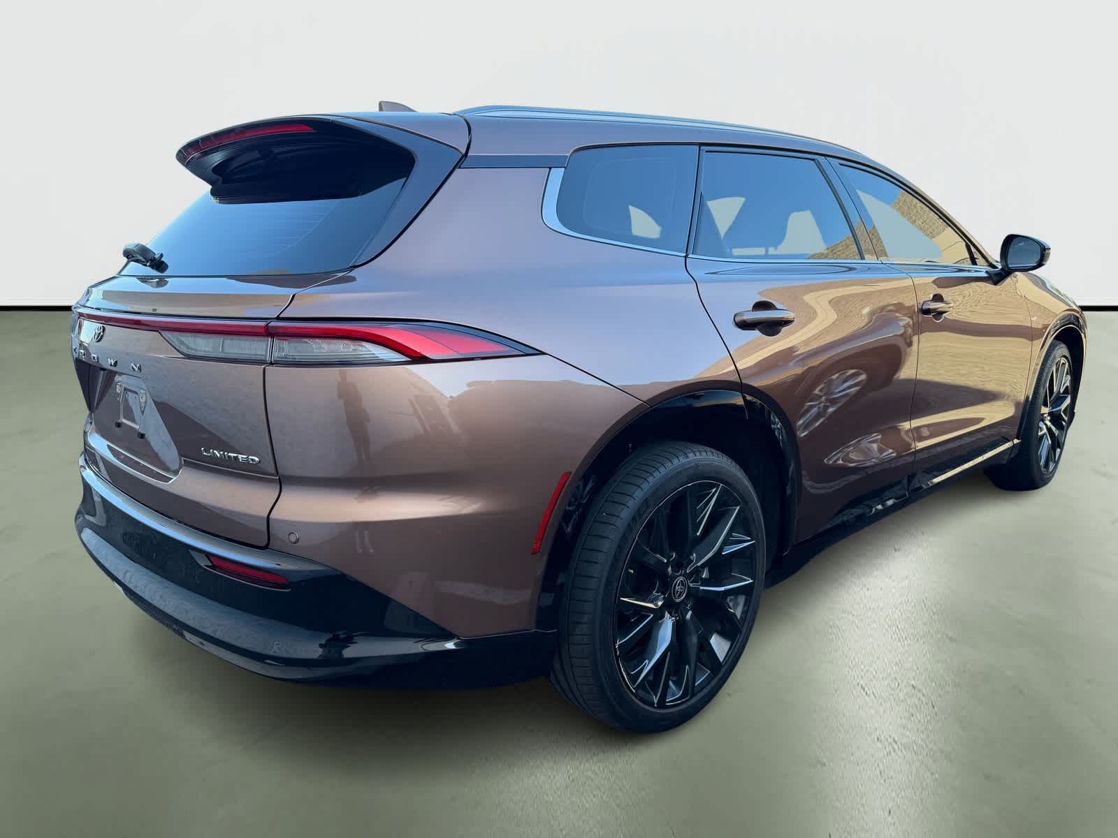 Thumbnail: 2025 Toyota Crown Signia - 4