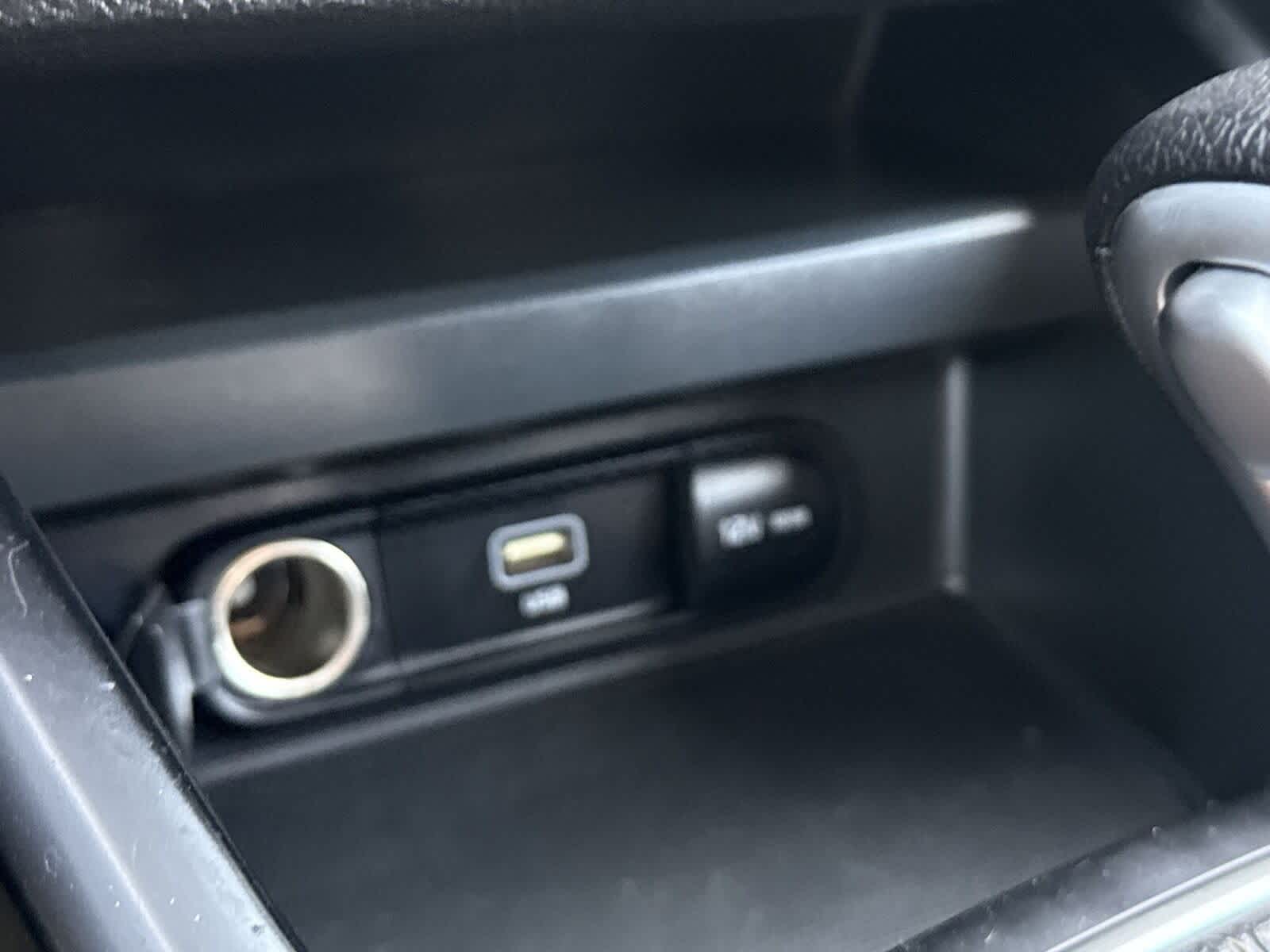 Thumbnail: 2023 Kia Soul - 24