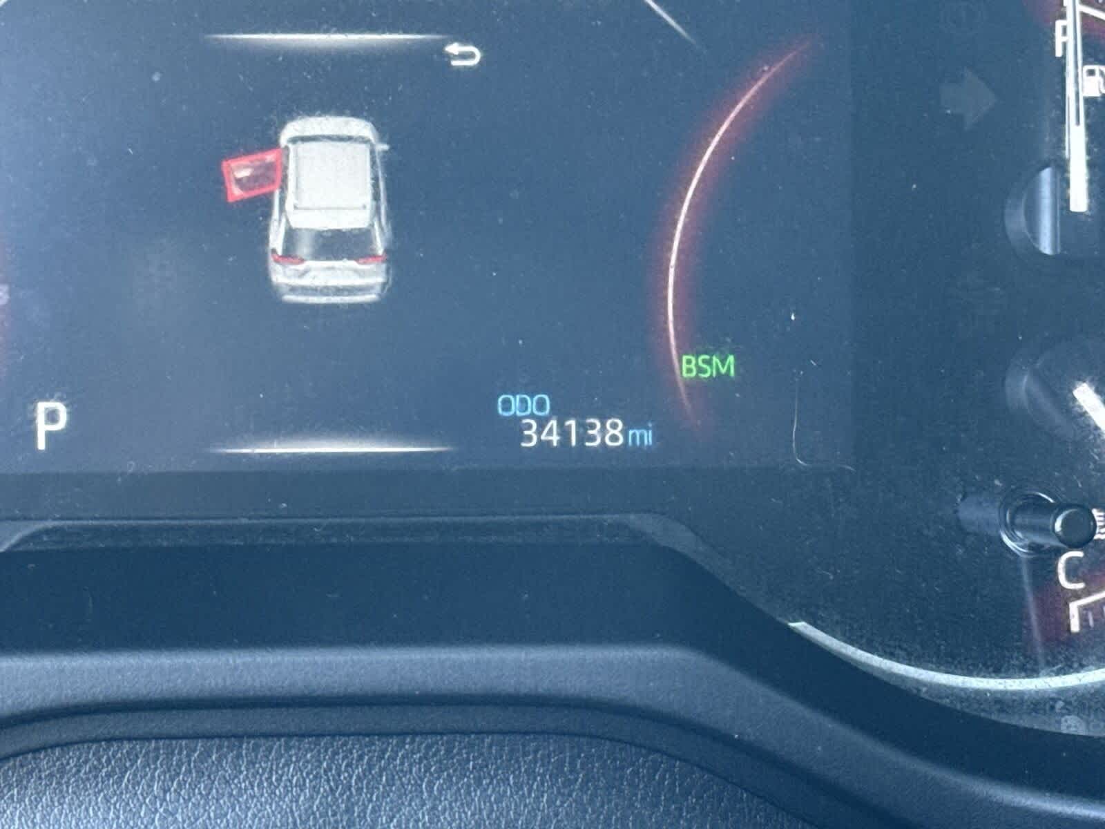 Thumbnail: 2022 Toyota RAV4 - 29