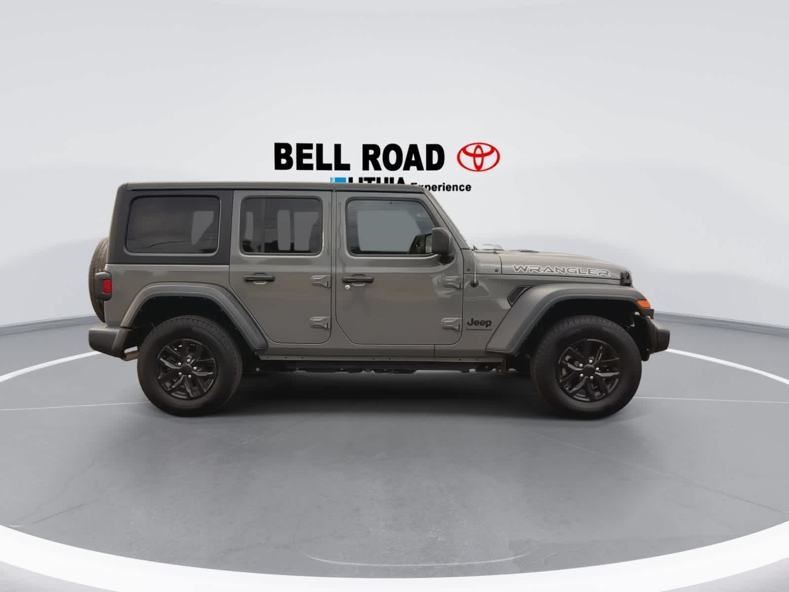 Thumbnail: 2023 Jeep Wrangler - 9
