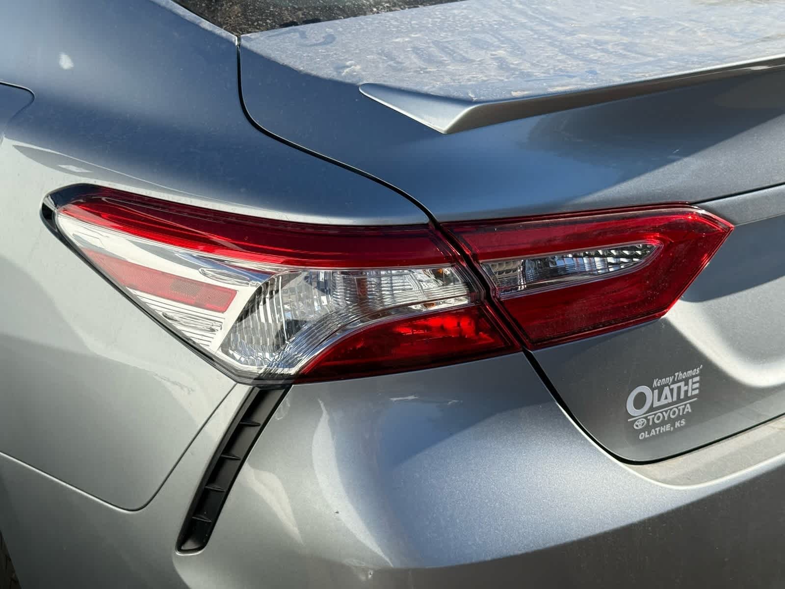 Thumbnail: 2020 Toyota Camry - 16