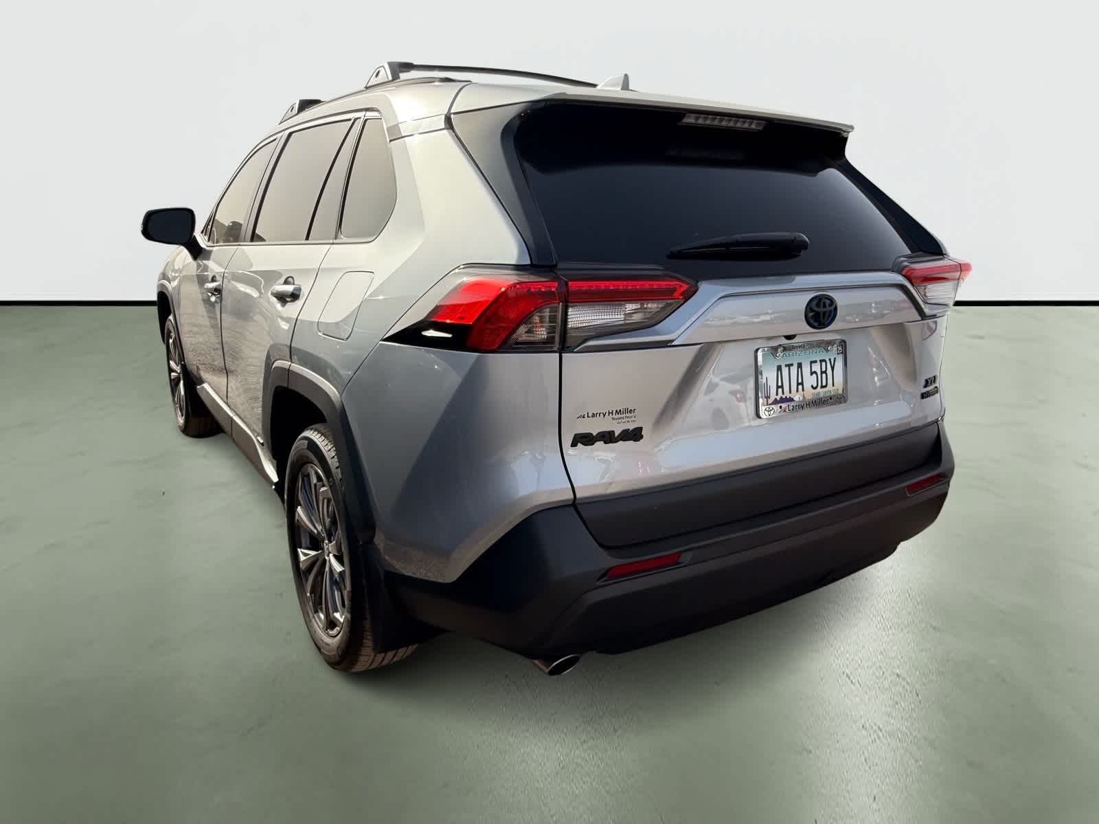 Thumbnail: 2024 Toyota RAV4 - 3