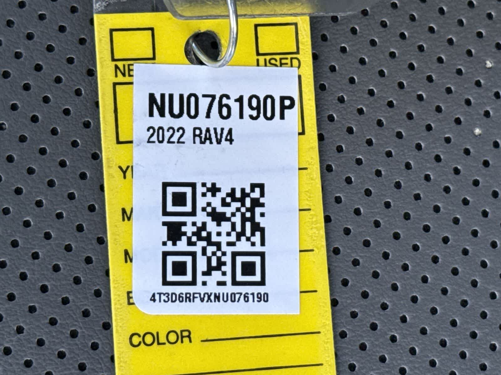 Thumbnail: 2022 Toyota RAV4 - 36