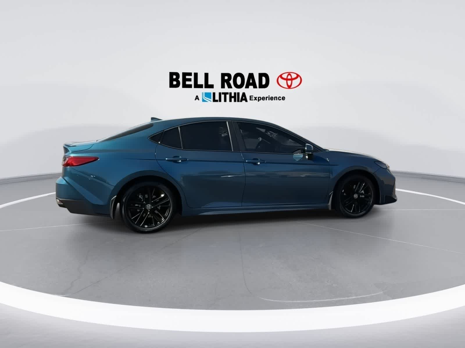 Thumbnail: 2025 Toyota Camry - 9