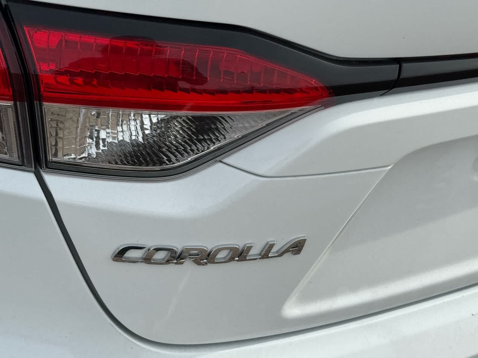 Thumbnail: 2022 Toyota Corolla - 10