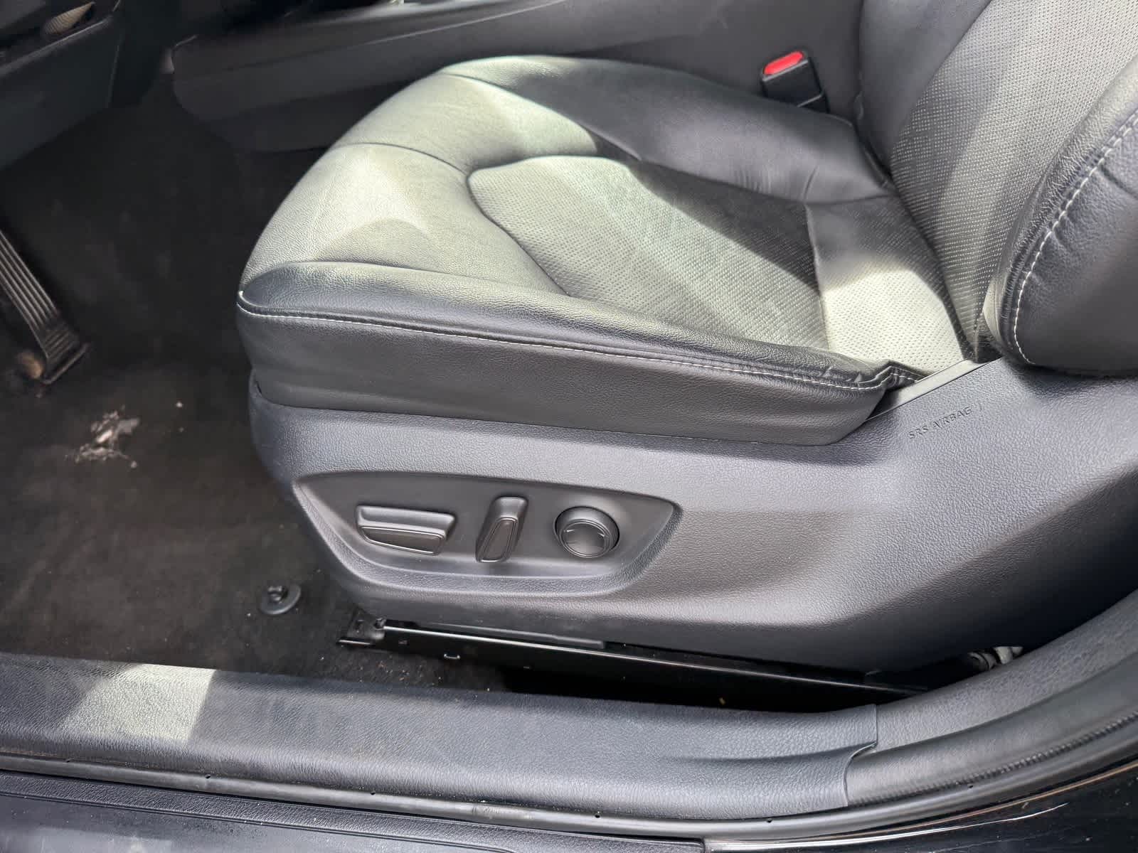 Thumbnail: 2023 Toyota Camry - 15