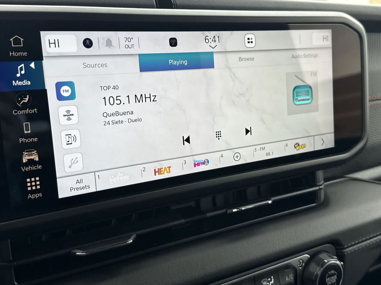 Thumbnail: 2024 Jeep Wrangler - 21