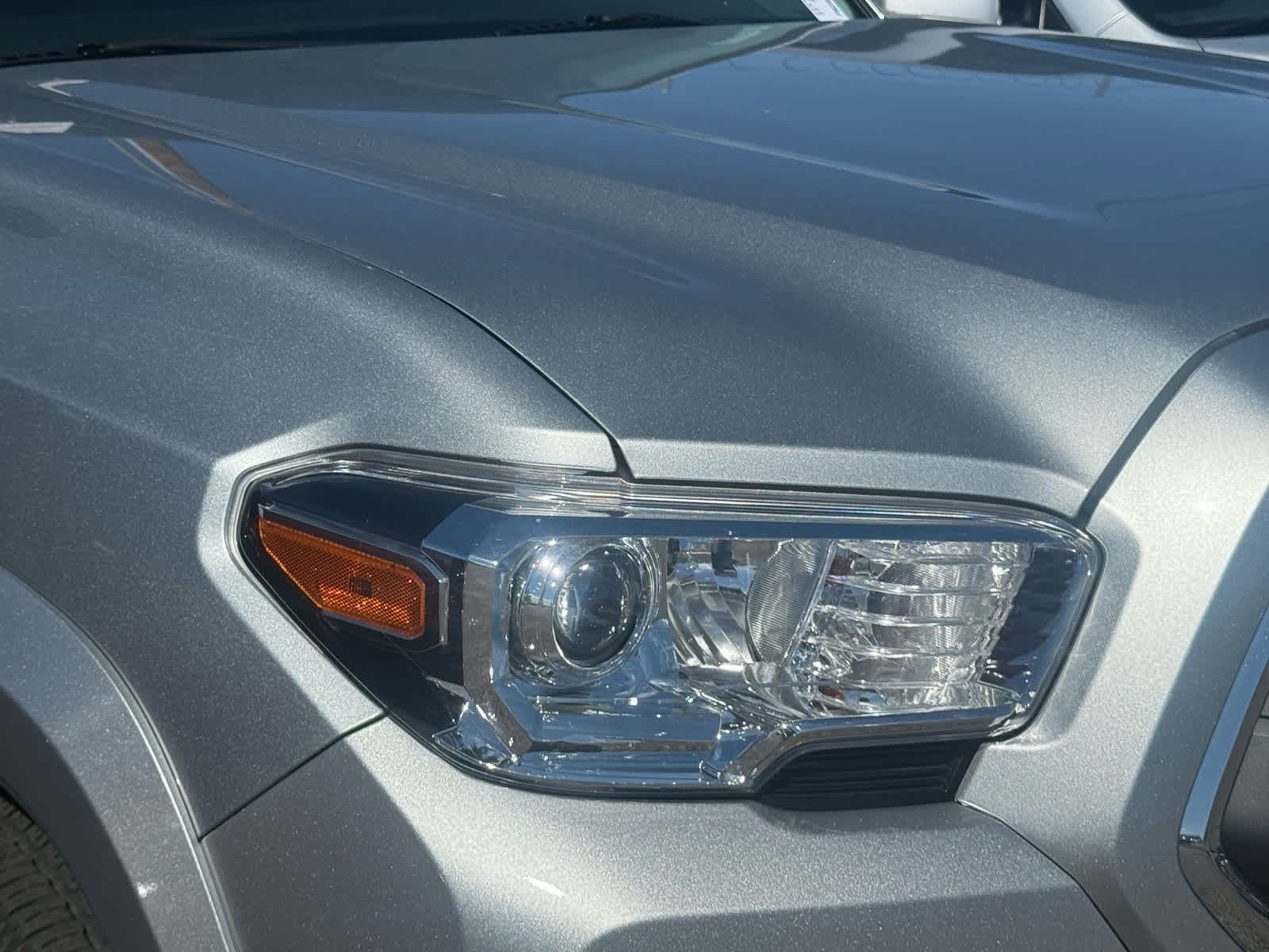 Thumbnail: 2023 Toyota Tacoma - 20