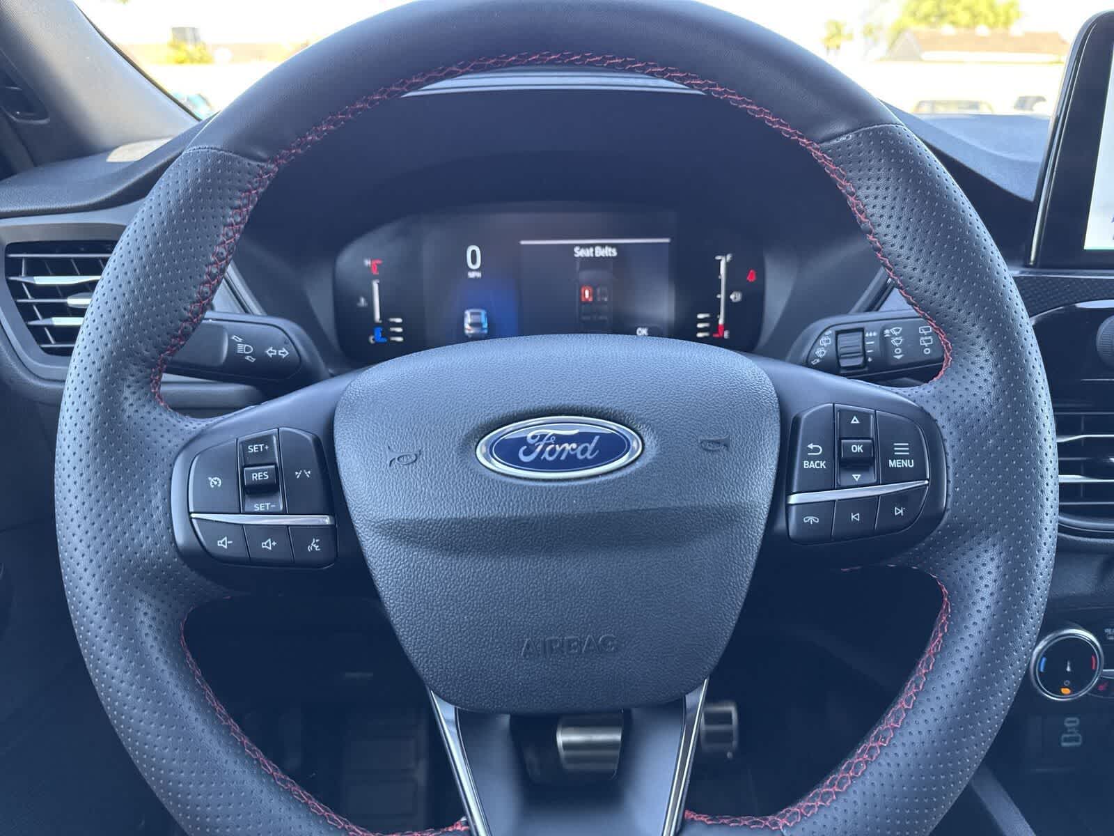 Thumbnail: 2023 Ford Escape - 27