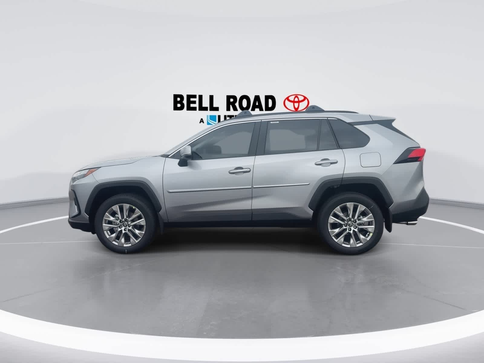 Thumbnail: 2025 Toyota RAV4 - 5