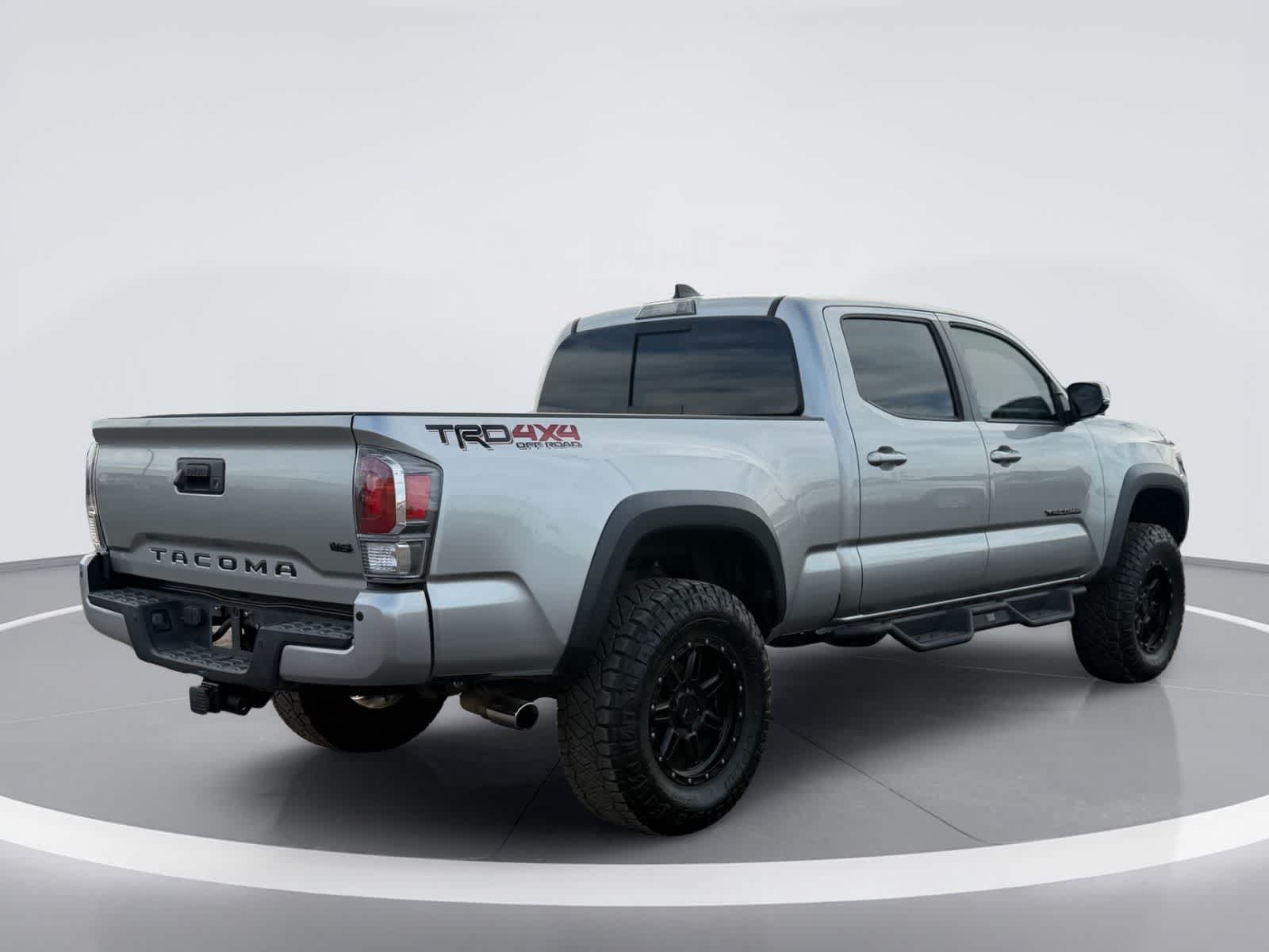 Thumbnail: 2022 Toyota Tacoma - 3
